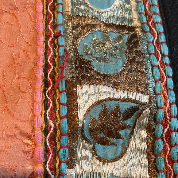 Large Elephant Wall Tapestry - Picture 7 of 8